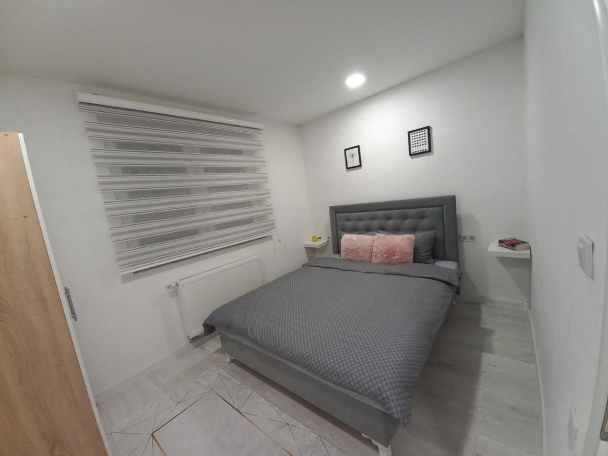 Sunset Delux Apartment Високо Екстериор снимка