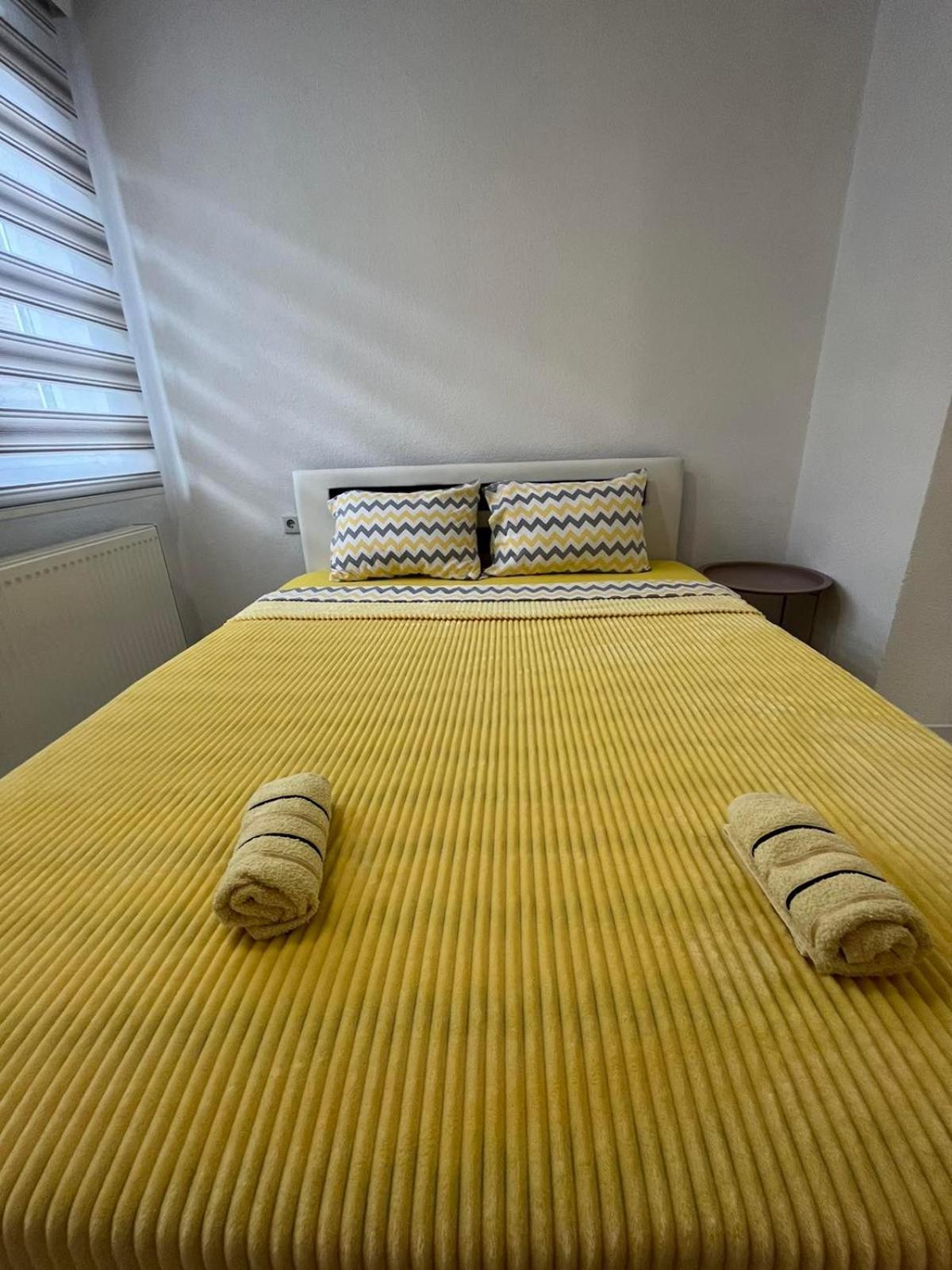 Sunset Delux Apartment Високо Екстериор снимка
